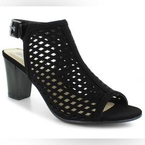 Jessica Cline 3 inch heels black 8 1/2 women’s